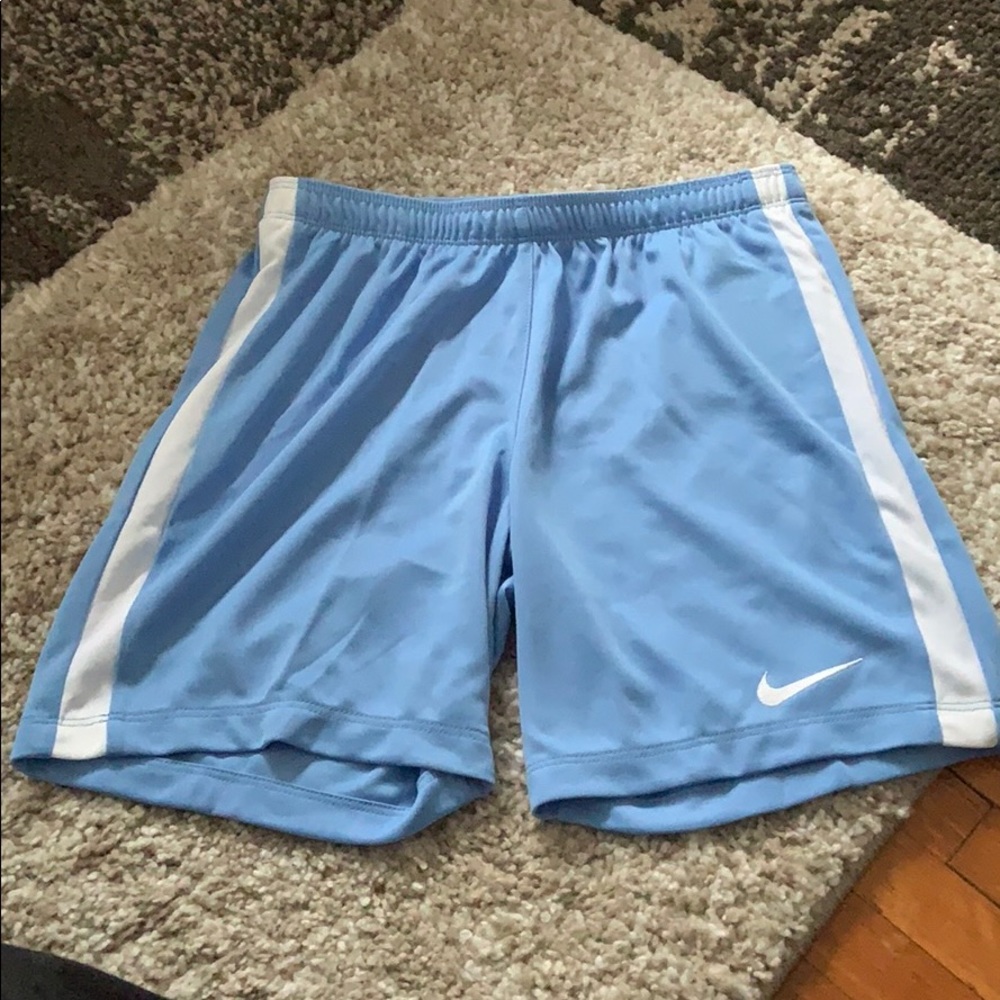 NWT Nike dry women’s shorts light/baby blue sz xs